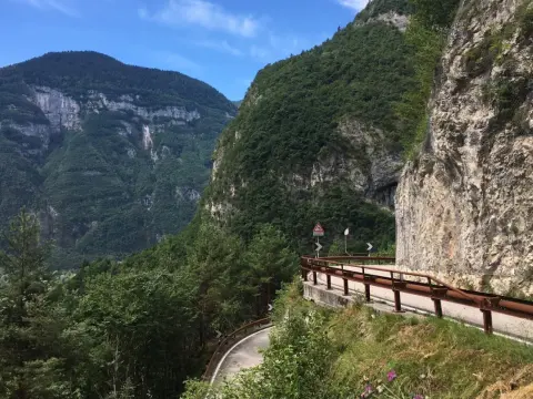 Passo Manghen in moto - La guida completa per il tuo viaggio