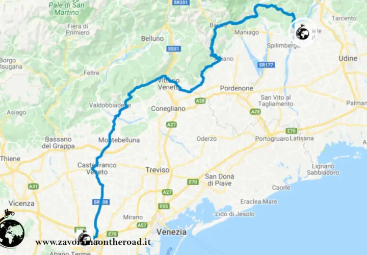 Mappa del Veneto con itinerario moto che include la sella Carnizza. Percorso da Vicenza verso nord-est, passando per Belluno, Udine e arrivando vicino al mare.