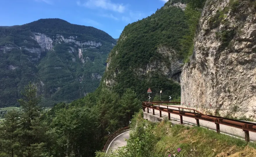 Passo Manghen in moto - La guida completa per il tuo viaggio