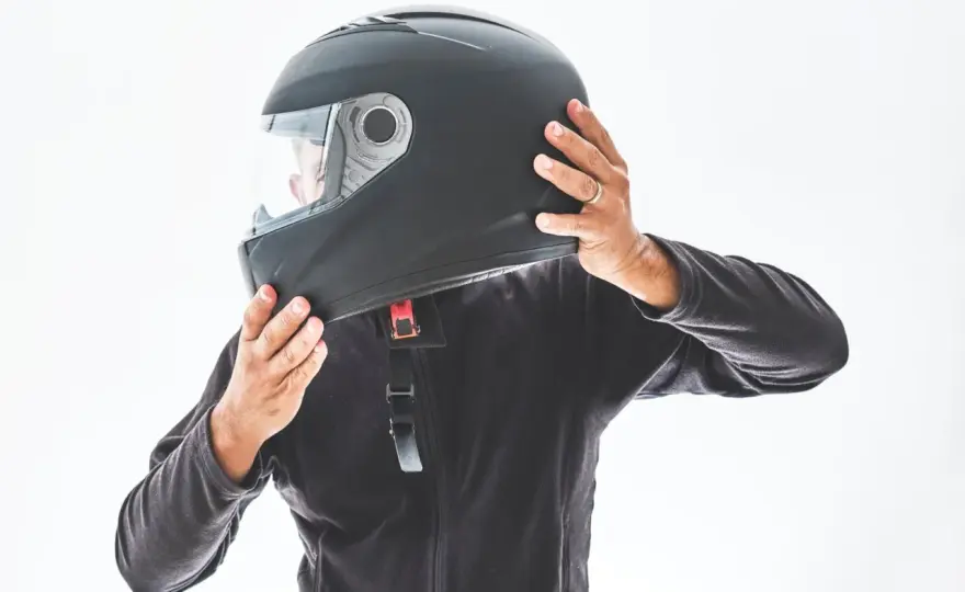 Casco con visiera - La guida definitiva per la tua sicurezza