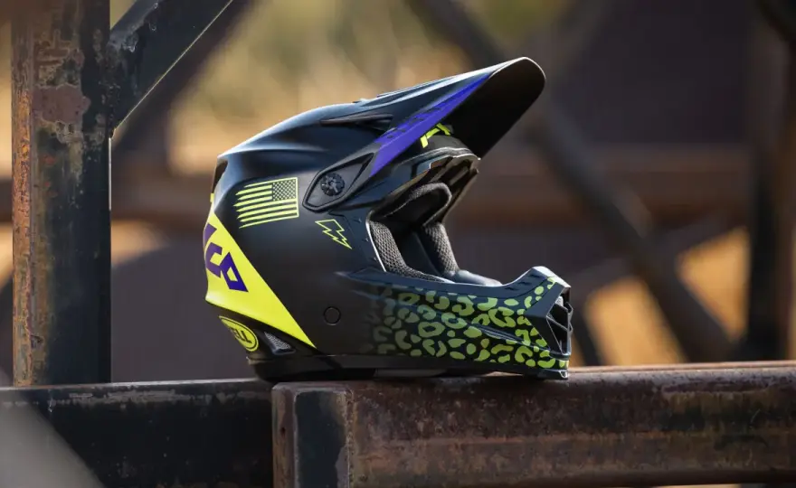 Casco moto bambino- La taglia giusta non è un gioco!