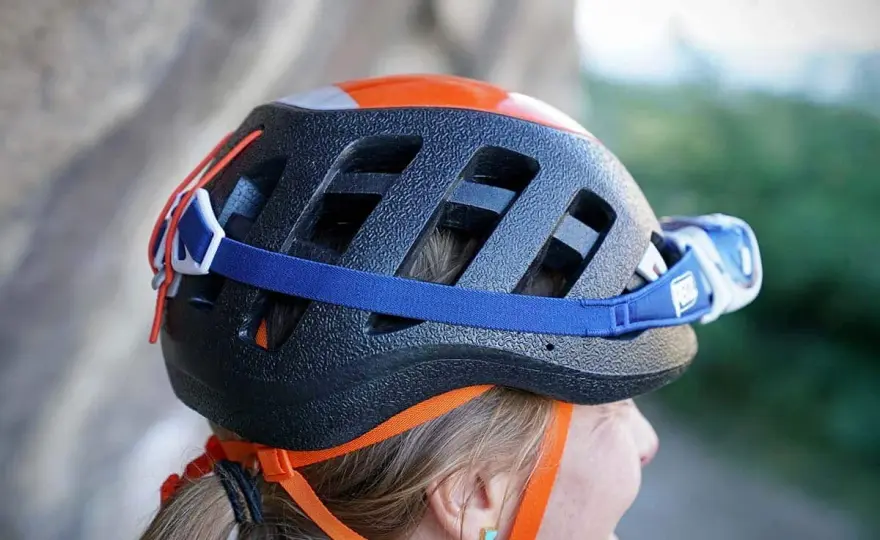 Casco omologato - Come riconoscerlo al volo?