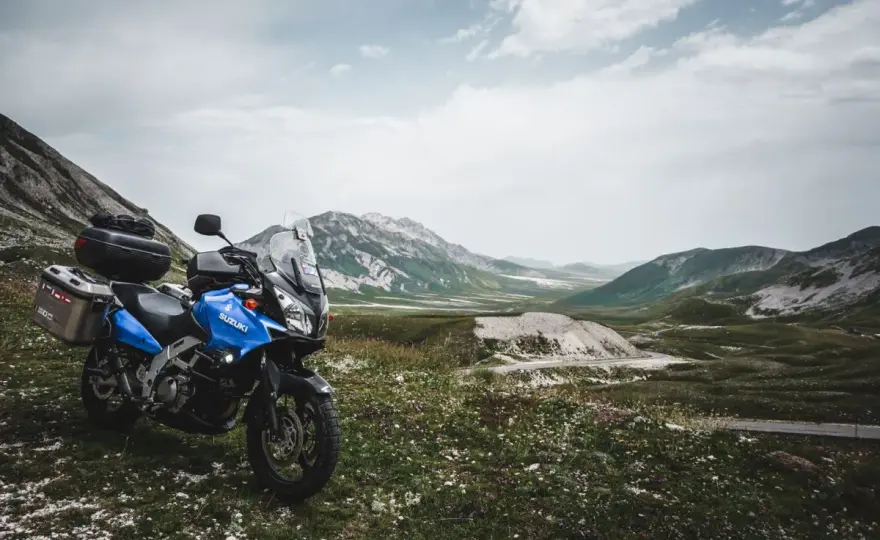 Campo Imperatore in moto - Guida completa al tuo giro perfetto