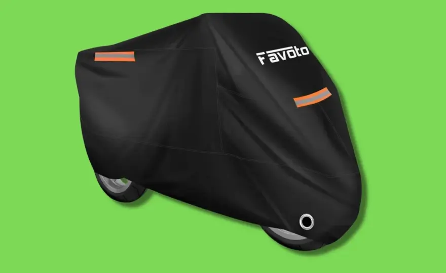 Accessori moto indispensabili - Cosa comprare per viaggiare?