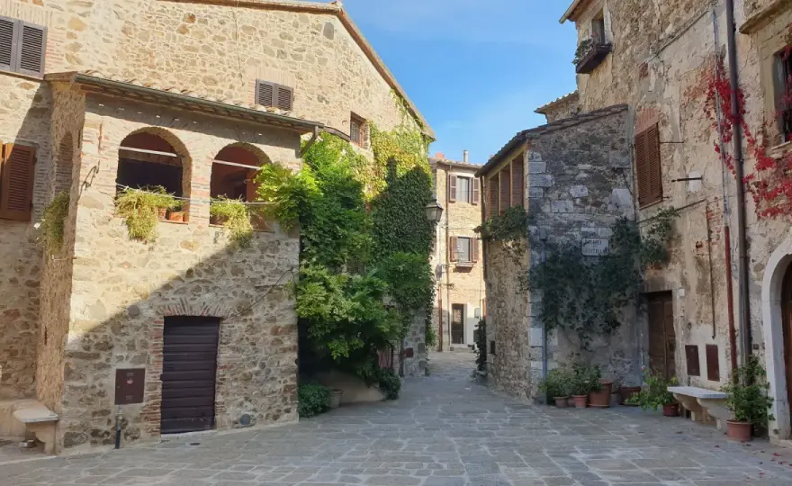 Montemerano - Guida completa al borgo più bello d'Italia
