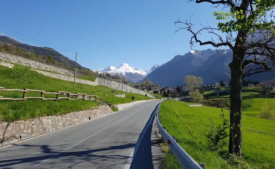 Verrès-Champoluc in moto - La salita che non ti aspetti