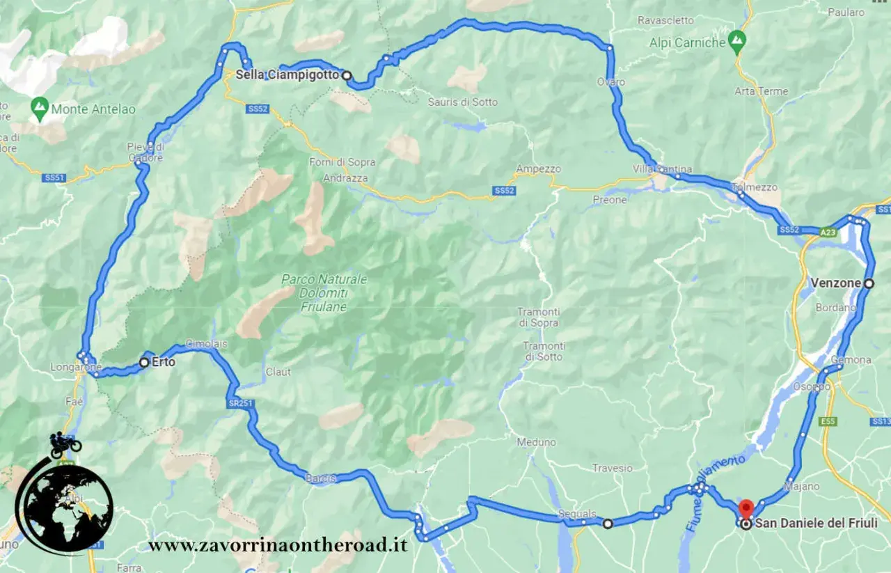 Mappa di un tour in moto tra i passi del Friuli Venezia Giulia, toccando Sella Ciampigotto, Venzone e San Daniele del Friuli.