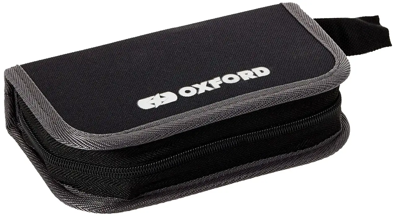 Custodia Oxford nera con cerniera, ideale per riporre attrezzi da portare in moto.