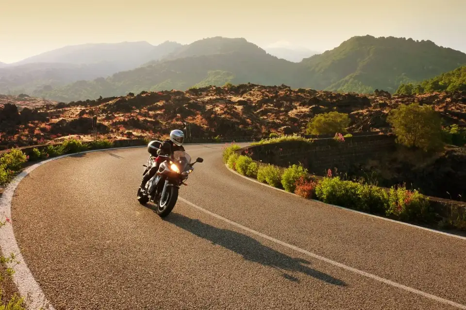 Viaggio in moto in Sardegna - itinerari e consigli