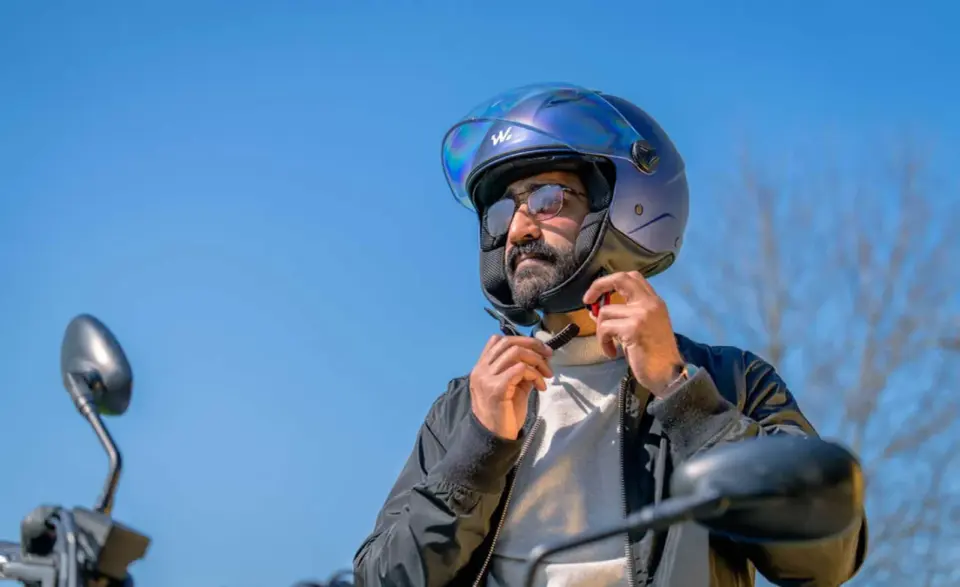 Come scegliere la taglia del casco da moto?